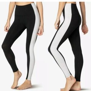 Beyond Yoga Black and White High-Waisted Leggings